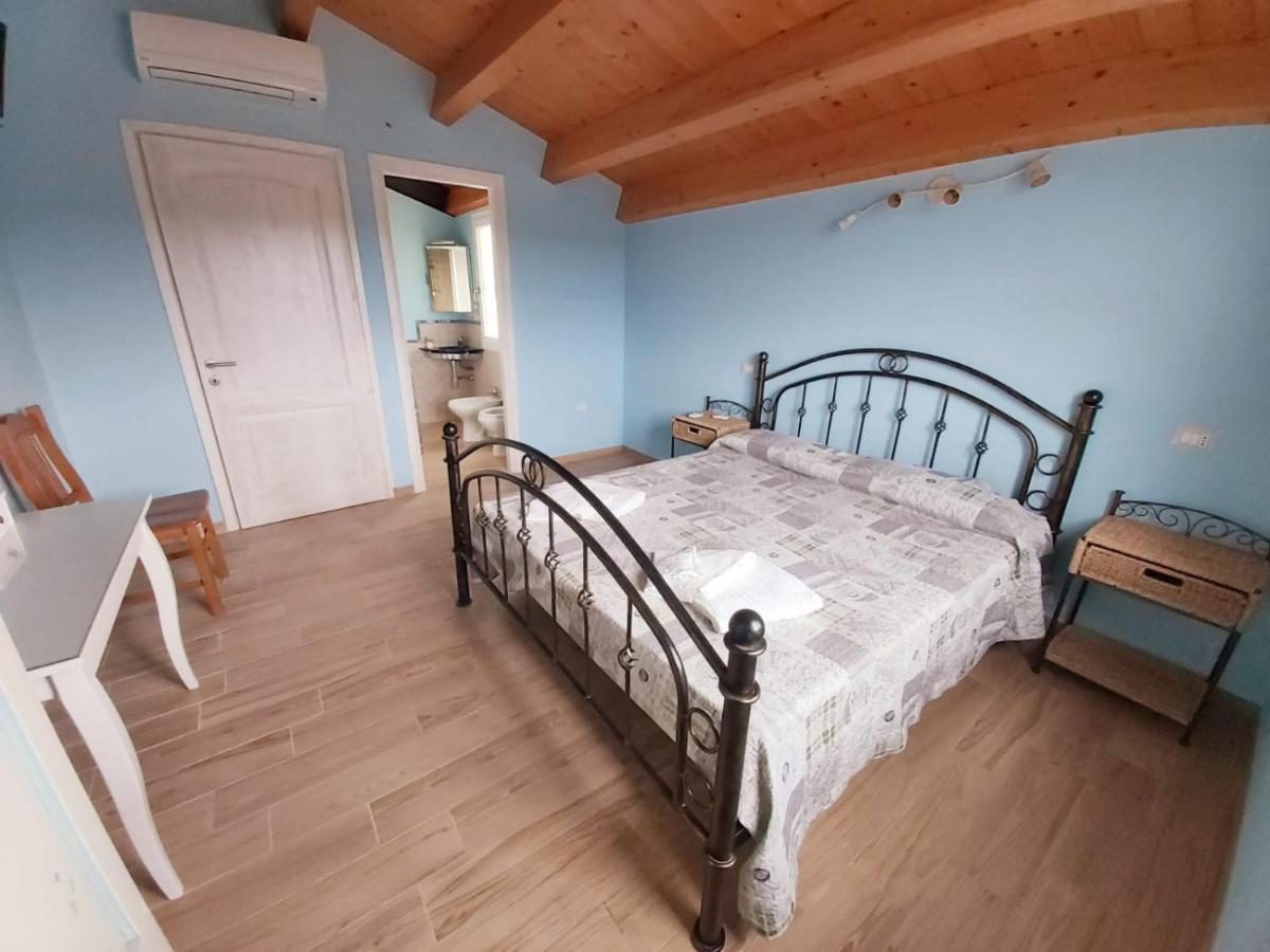 B&B Il Cenerino SantʼAntìoco Eksteriør bilde